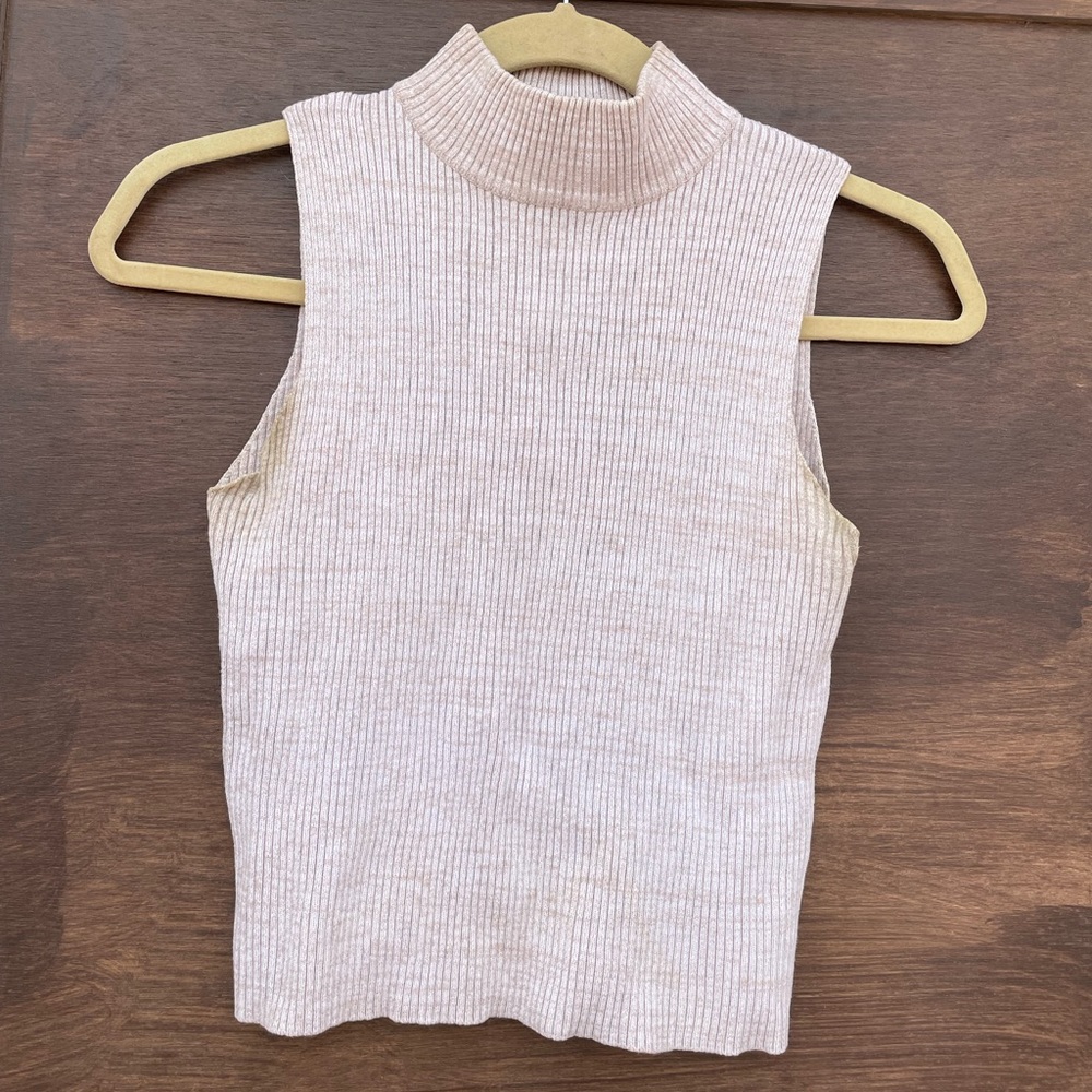 Ribbed turtle neck tank
